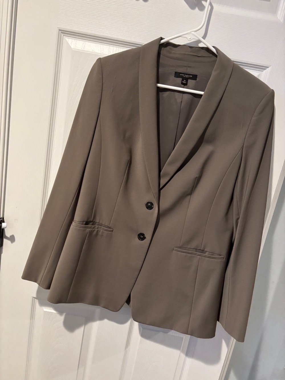 Anne Klein Virgin Wool Taupe Shawl-Collar Blazer Jacket